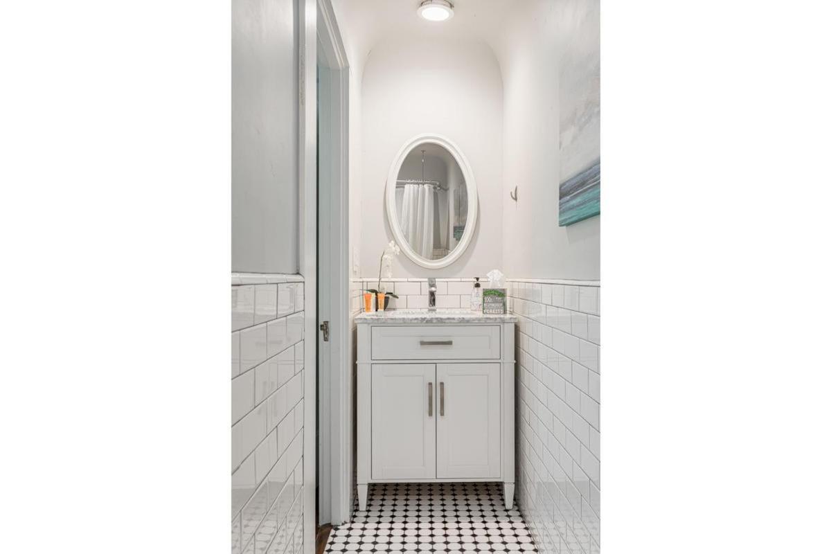 Family Laundry & Spa Sacramento Dış mekan fotoğraf