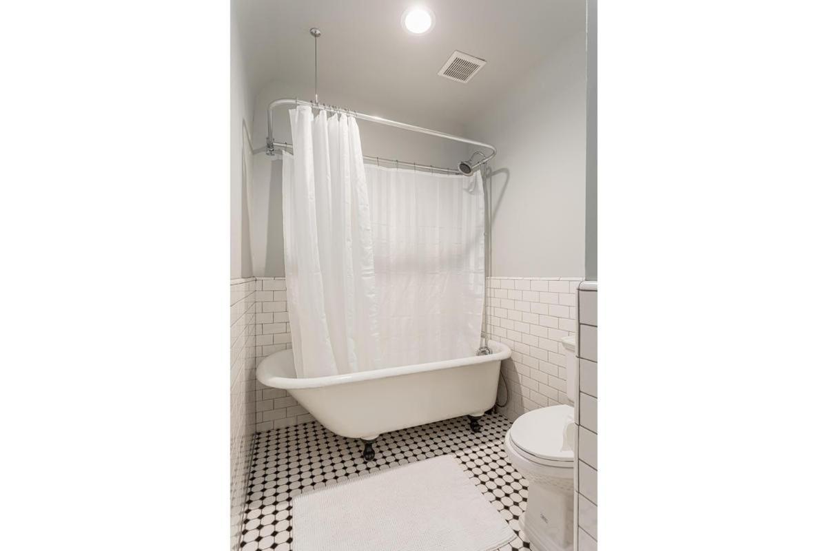 Family Laundry & Spa Sacramento Dış mekan fotoğraf
